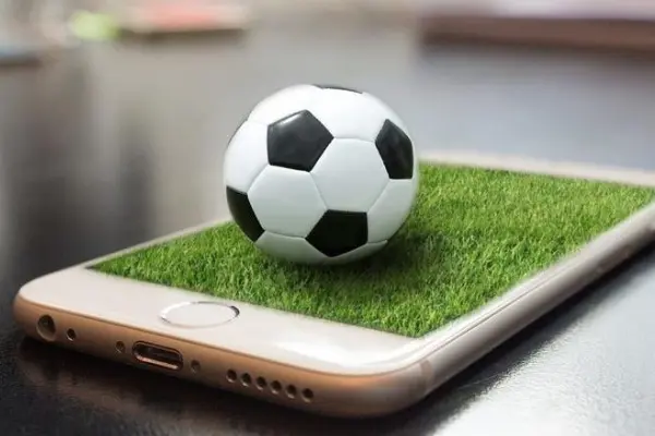 Futebol ao vivo pelo celular.